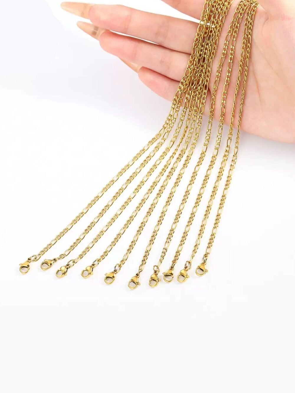 Classic Link Chain Necklace – 18K Gold Plated Stainless Steel - Image 2