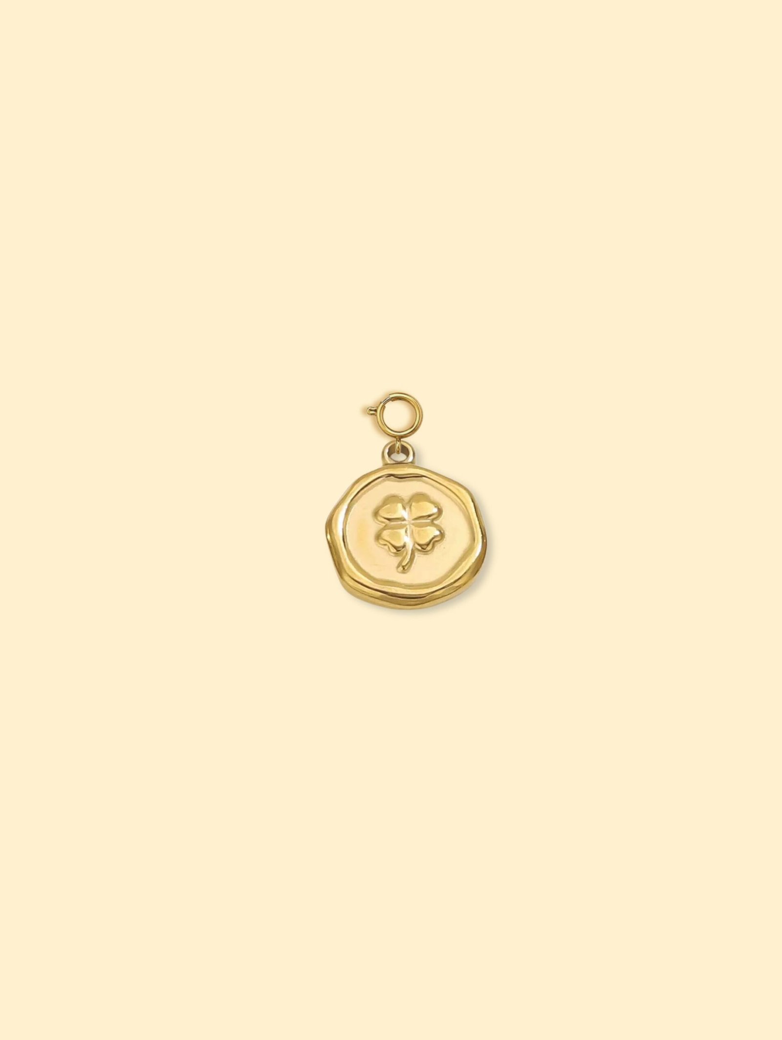 74CFF4D8-6C44-4F60-9905-3CA4ED9F72C2-1 18K Gold Plated Four Leaf Clover Coin Charm Pendant Stainless Steel Anti Tarnish - Image 1