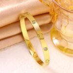 18K Gold-Plated Heart & Crystal Bangle Bracelet - Image 3